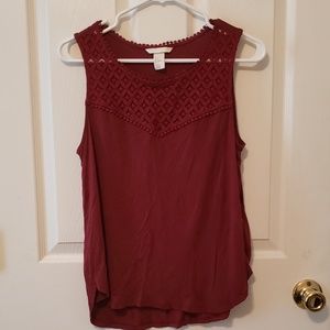 H & M Sleeveless Shirt